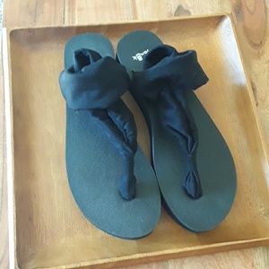 Sanuk wrap sandals, size 9